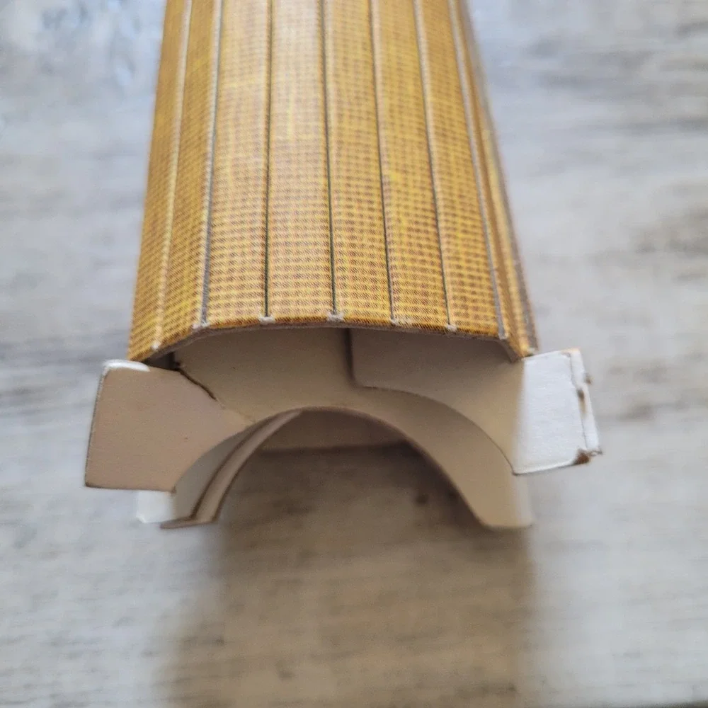 Yellow Cylinder Lamp Mid Century Doll Cardboard Barbie Dream‎ House 1962 Mattel